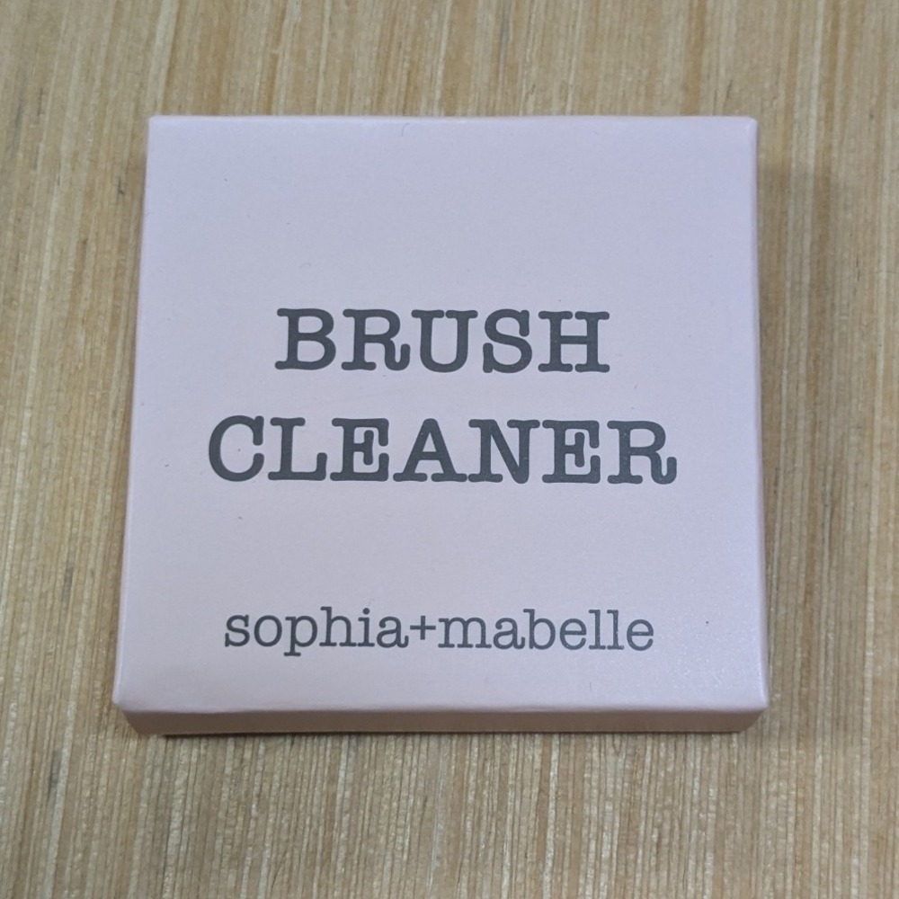 Sophia & Mabelle‎ Makeup Brush Cleaner Pad New in Box